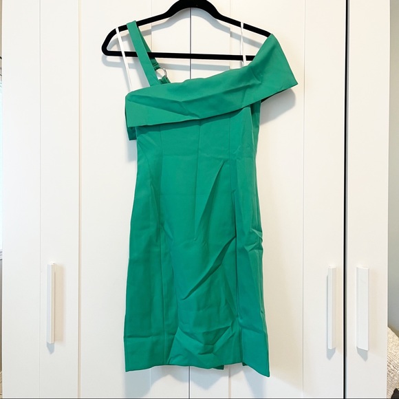 NBD X Revolve Santa Lucia Dress in Kelly Green - Picture 3 of 6